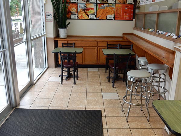 US Deli - Interior